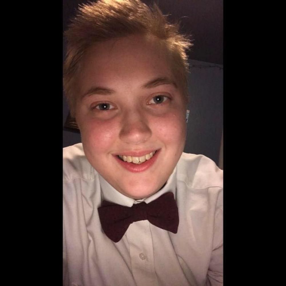 Meet your Posher, Sterling